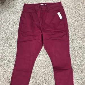 NWT OLD NAVY Jeans Rockstar 16 burgundy / Wine